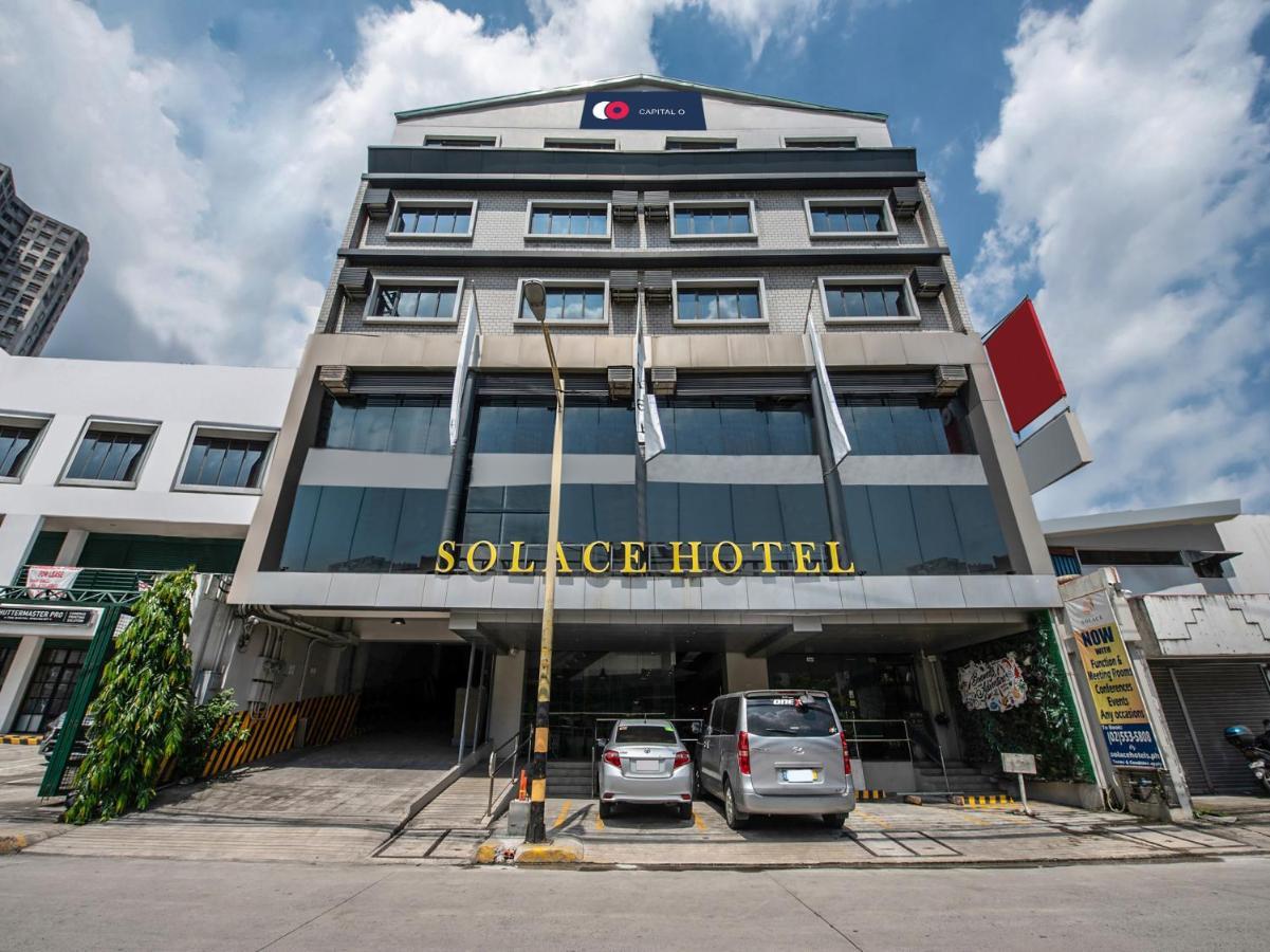 Solace Hotel 3* Makati City