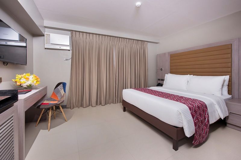 Hotel Solace Hotel Makati City