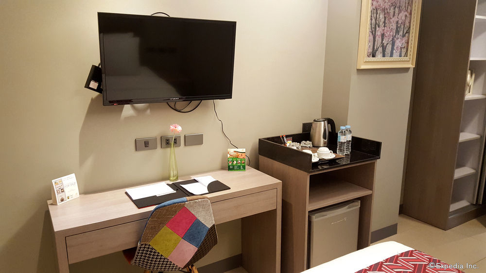 Solace Hotel Makati City