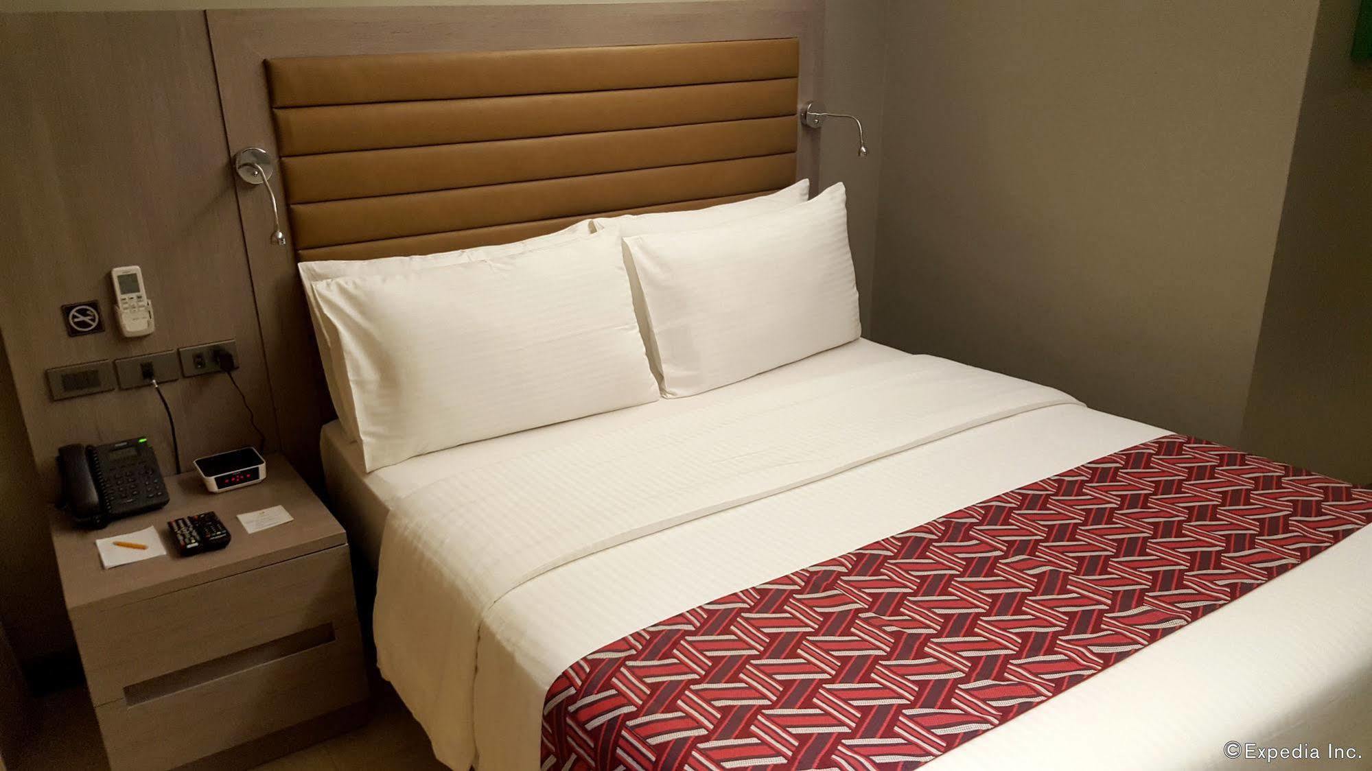 Solace Hotel Hotel Makati City