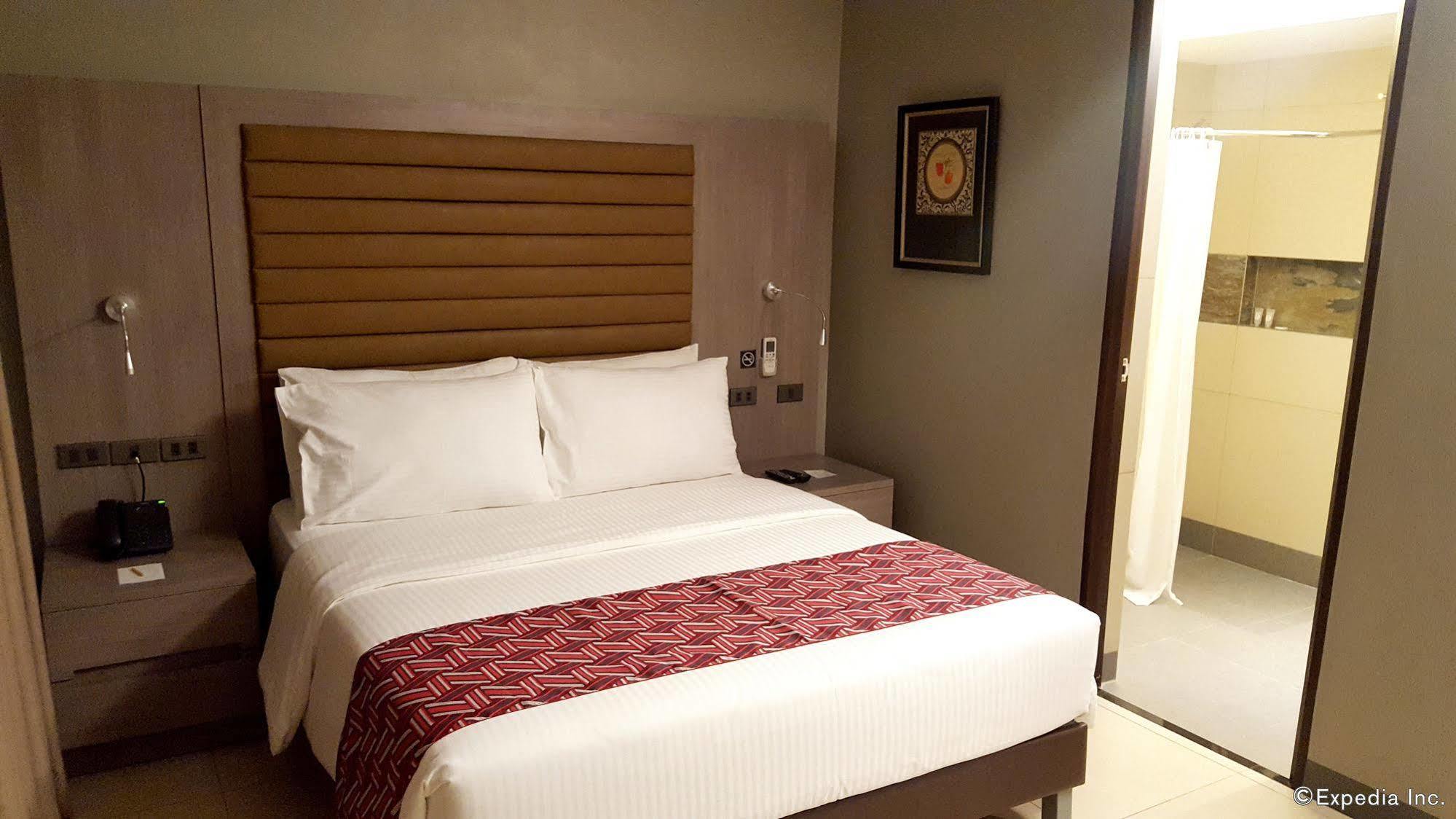 Solace Hotel Makati City
