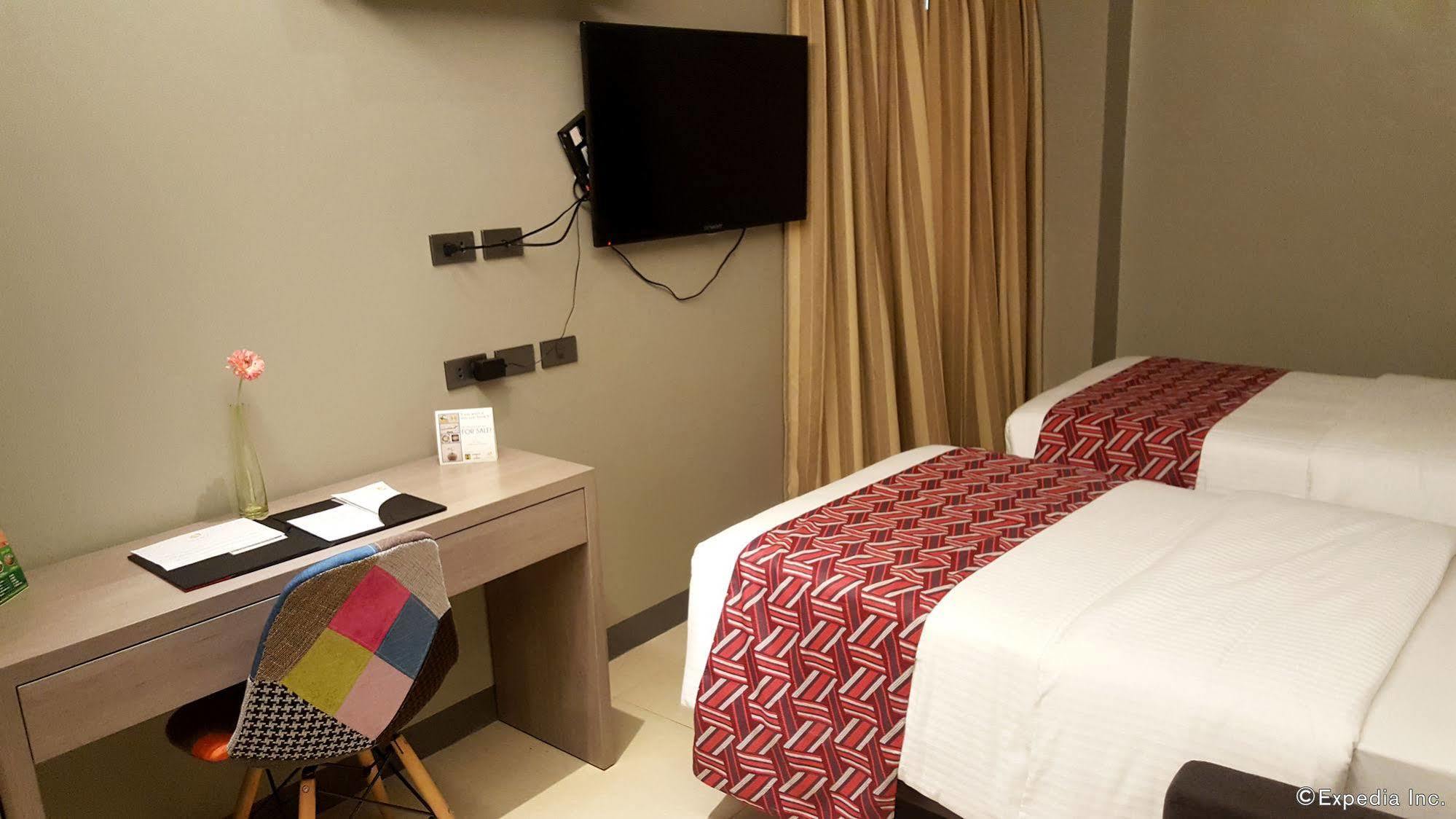 Hotel Solace Hotel Makati City
